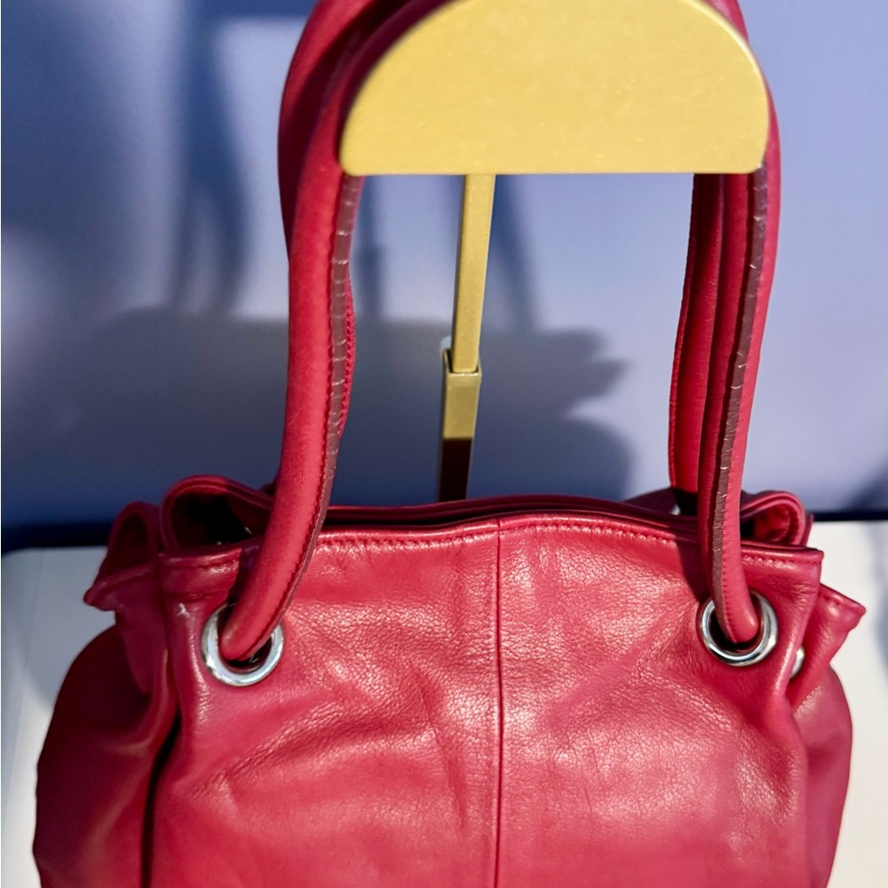 Furla Carmina Red Leather Shoulder Bag - Picture 4 of 7